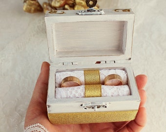 Gold Wedding Ring Box, Rustic Ring Bearer, White Ring Holder, Custom Ring Box, Beach Ring Bearer, White Personalized Wedding Ring Box