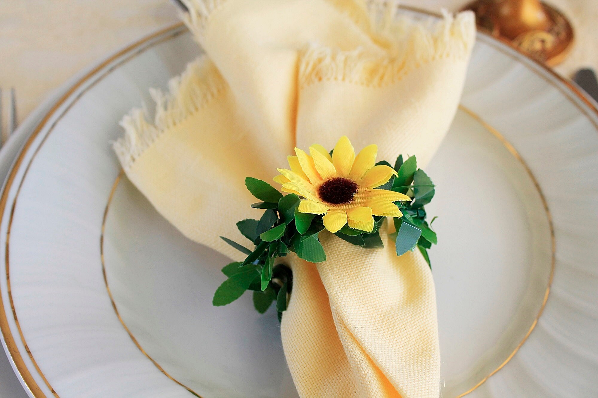 4 Sunflower Napkin Ring Holders Rustic Wedding Napkin Rings | Etsy