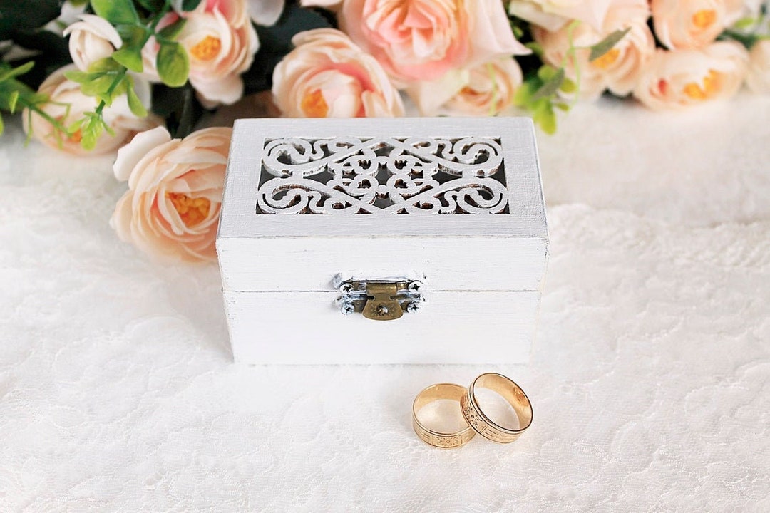 Coastal Wedding Ring Box, White Ring Bearer, Shabby Chic Ring Box