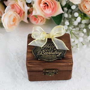Personalized Jewelry Box - Custom Birthday Gift for Her, Anniversary Gift for Wife, Meaningful Birthday Gift for Girlfriend, Mom & Sister