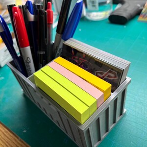Mini Roll-off Dumpster 3D Gedruckter Schreibtisch Organizer - Modern und Funktional Bild 9