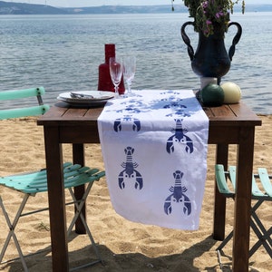 Lobster Linen Table Runner, Block Printed, Handmade Housewarming Gifts, Summer Dinner Table Decor, Great Gifts for Mom, Gifts for Wife 画像 1