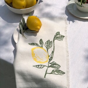 Lemon Table Napkin Set of 2,4 Handprinted Natural Cotton Napkins, Veggie Napkins, Thanksgiving Dinner Table, Summer Tables, Gift for Mom image 3