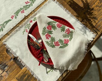 Hand Block Print Christmas Napkins, Holly Wreath Cotton Dinner Napkin Set