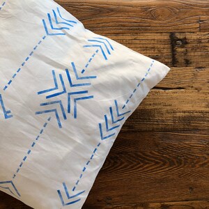 Block Printed African Style Linen Pillow Cover, Handprinted Geometric Decorative Pillow Case, Boho Cushion, Mothers Day Gift, Gift for Mum image 2