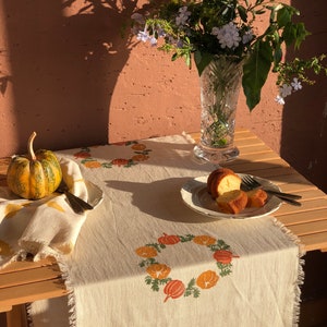 Kürbis-Baumwoll-Tischläufer, handbedruckter Herbst-Tischläufer, Geschenkideen zur Einweihungsparty, Thanksgiving-Wohndekoration, Hallowen-Dinner-Dekoration Bild 4