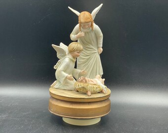 Vintage Ceramic Petite Fille aux Fleurs Musicbox My Instagram has the music tune