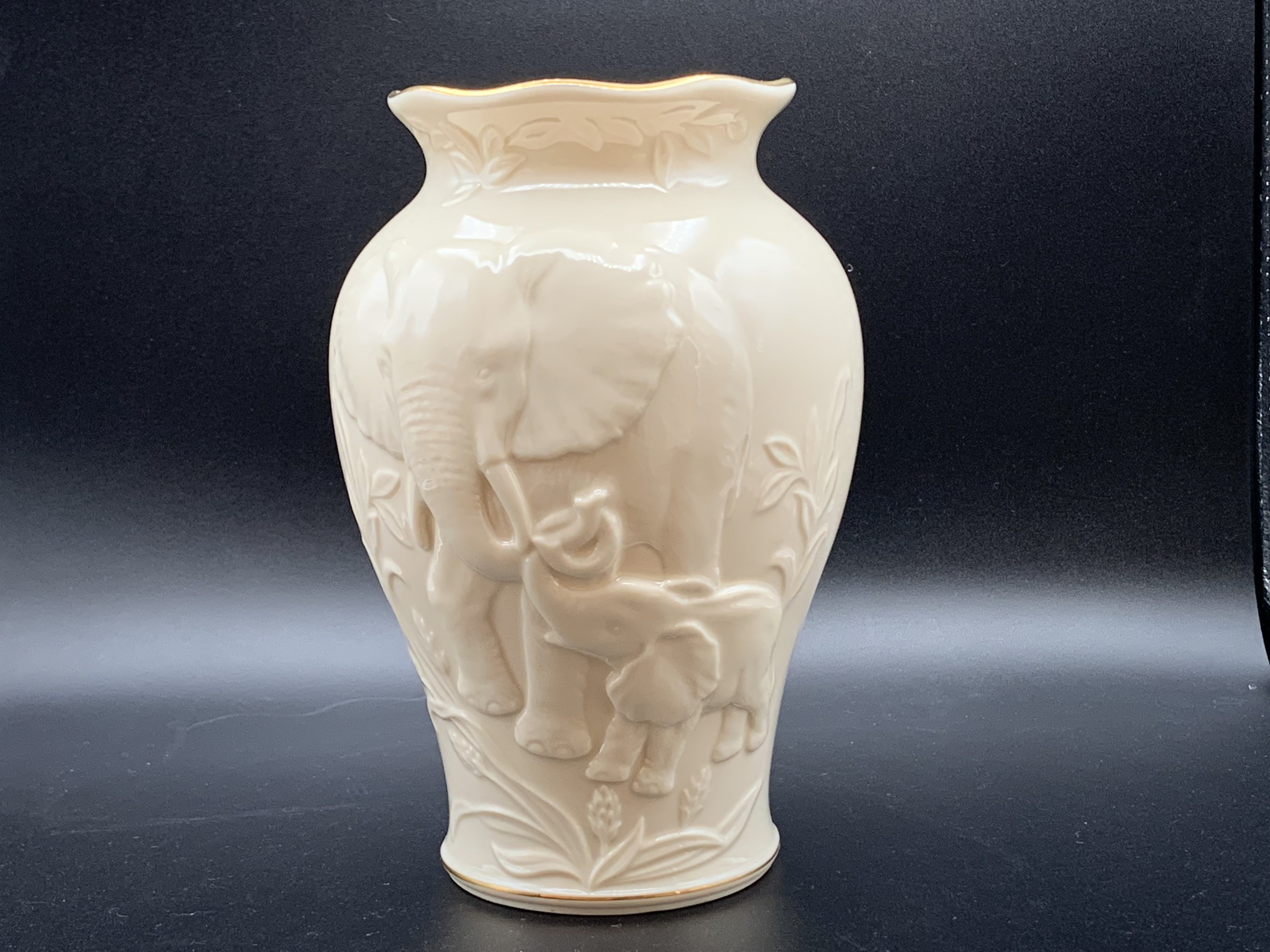 Lenox Vase Elephant & Calf Porcelain Natures Majesty Etsy