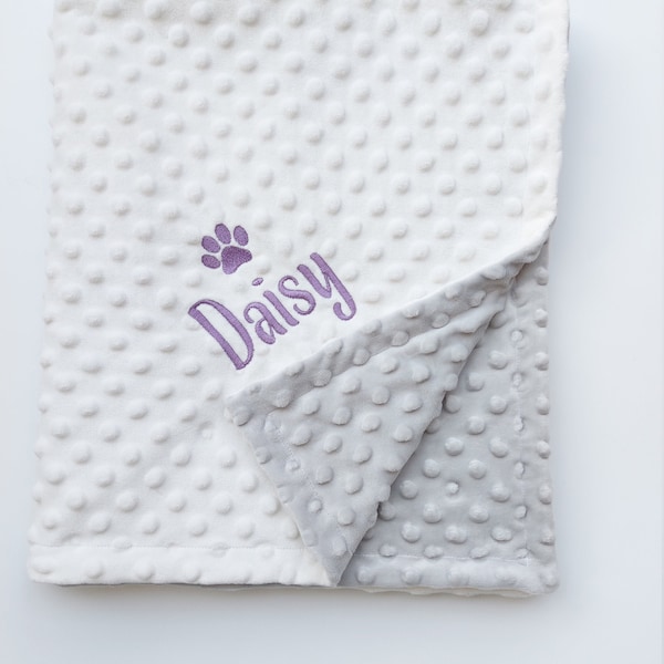 Free shipping US/CAD, Personalized Pet Blanket, Pet Comforter, Paw Print Blanket, Dog, Cat, Custom Pet Blanket, Puppy Blanket, Pet Gift