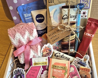 Cosy Blind Date with a Book Box Includes a Variety of Bookish Gifts and Treats