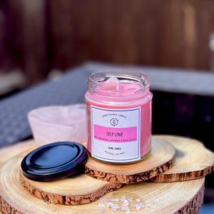 SELF LOVE CANDLE / Rose Quartz candle / crystal candle / self love / essential oil candle / love candle / friendship / self love ritual