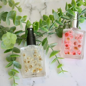 Artisan Perfumes with Natural Dried Flower (15ml)