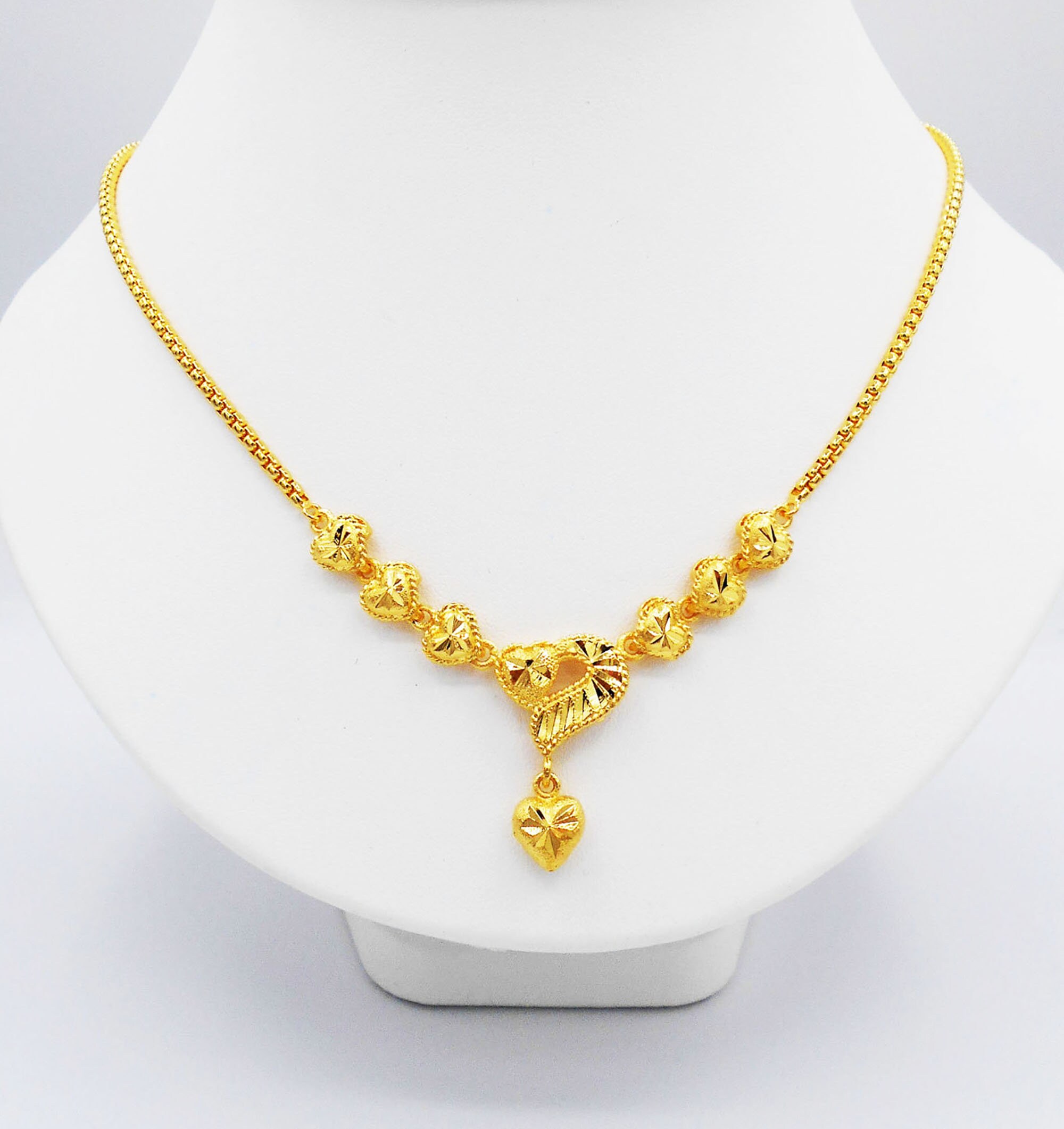22K Yellow Gold Plated Necklace Chain Pendant Charm Choker Flower 17 Inches 