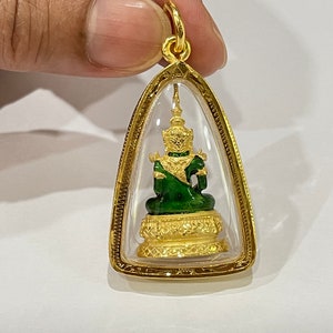 Emerald Buddha Pendant :With Case 23k Gold Plated Thai Amulet ,Delivered Duty Paid image 3