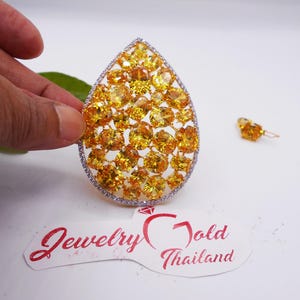 2 in 1 ペンダントとブローチ イエロー トパーズ & ダイヤモンド CZ、タイジュエリー 23K タイバーツ 金メッキジュエリー タイからの女性、彼女へのギフト