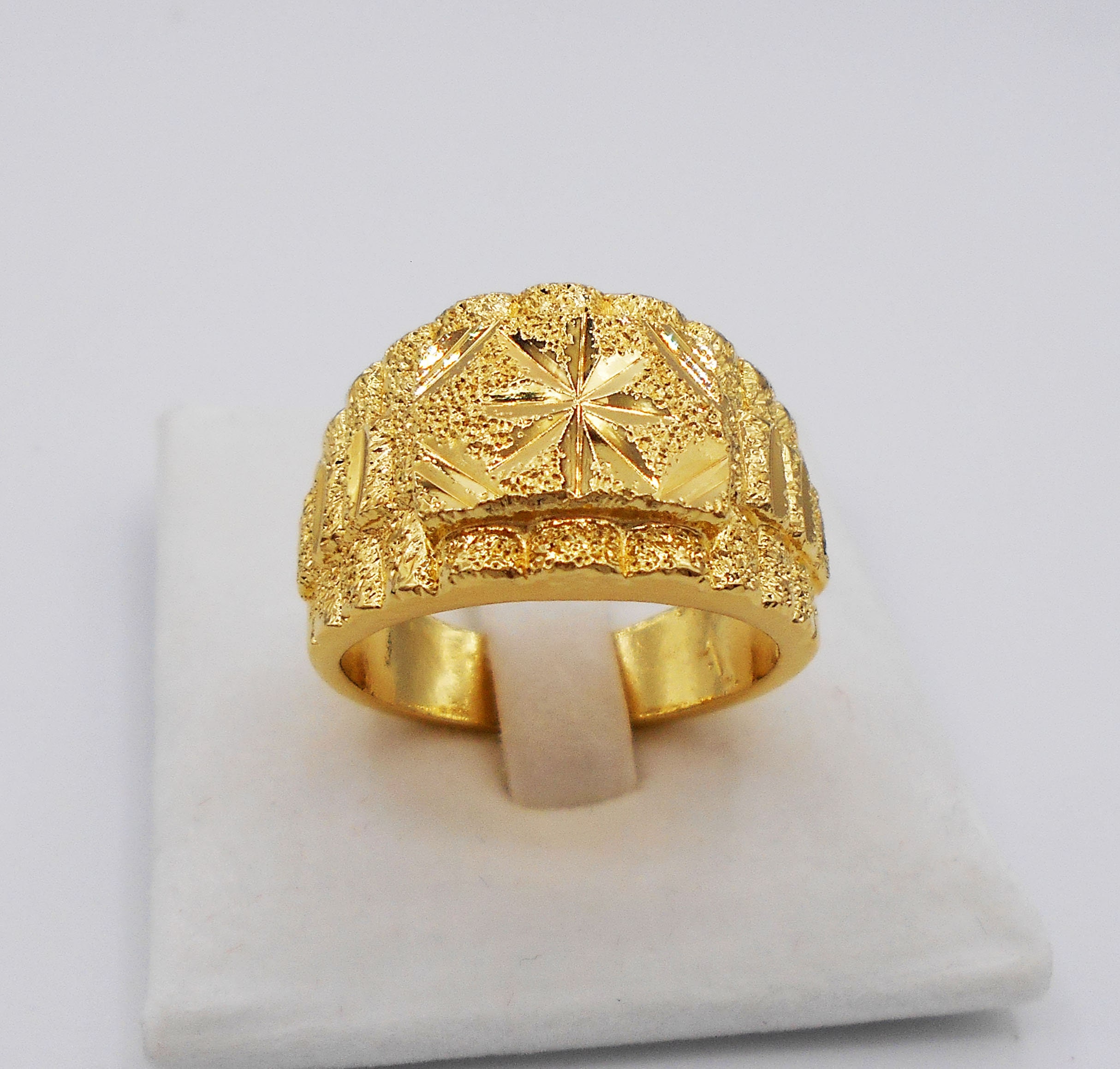 Gold Men's Ring 22 Karat – aabhushan Jewelers