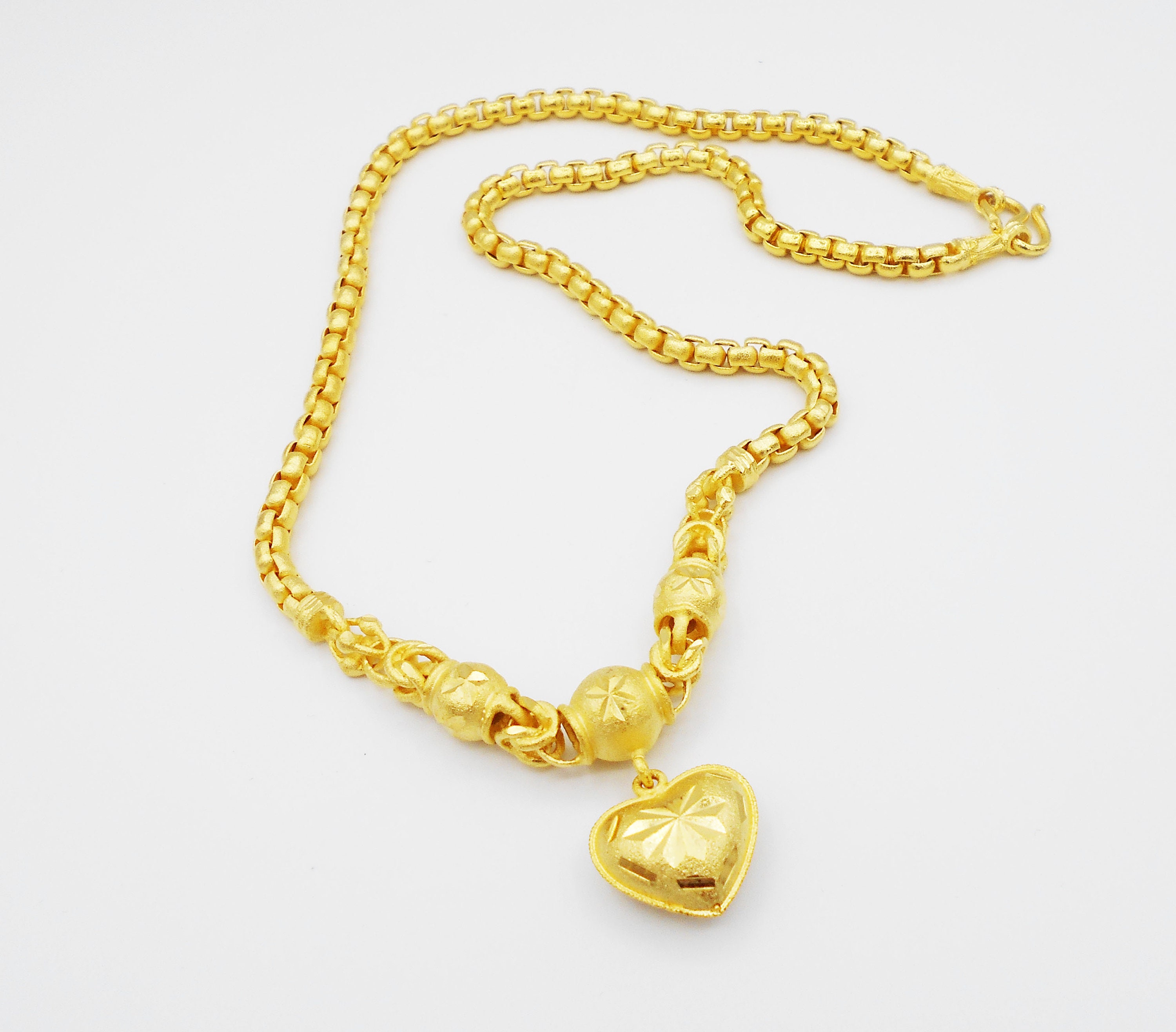 Thai Baht Gold 24k handmade 99.9% gold chains.Direct from Thailand. The  Investment you Wear