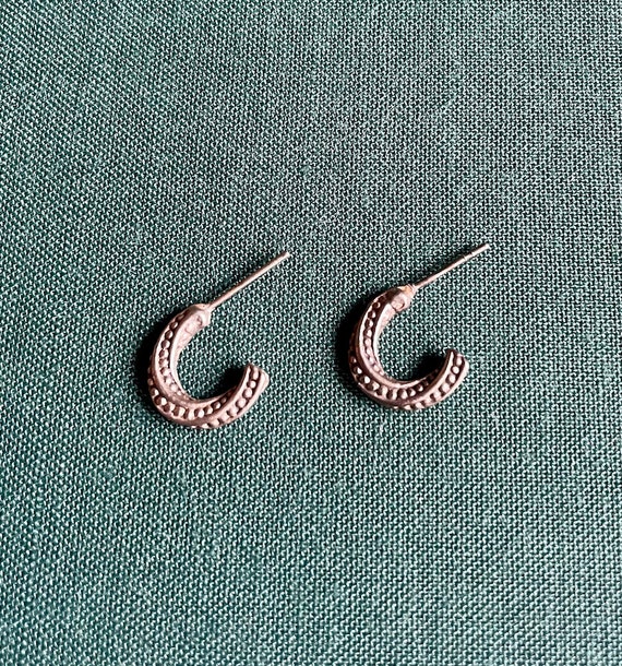 Vintage silver tone twisted studded tiny hoop earr
