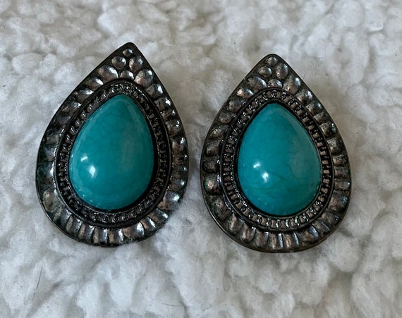 Vintage silver and turquoise teardrop earrings - image 3