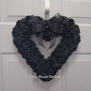 Black heart wreath. Gothic victorian wall decor. Black heart wall decor. Valloween decor. Gothic home decor. Birthday gift. Valentine&#39;s day