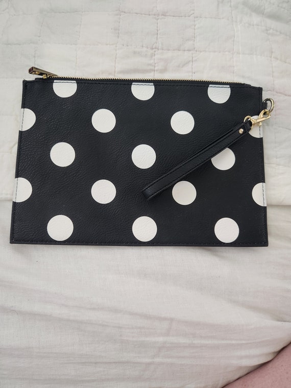 NWT Apt9  Reversible Wristlet Pouch/ Clutch