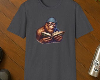 Bigfoot Bookworm T-Shirt: Reading Sasquatch Tee