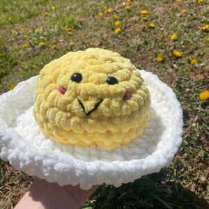 Amigurumi Egg plushie!