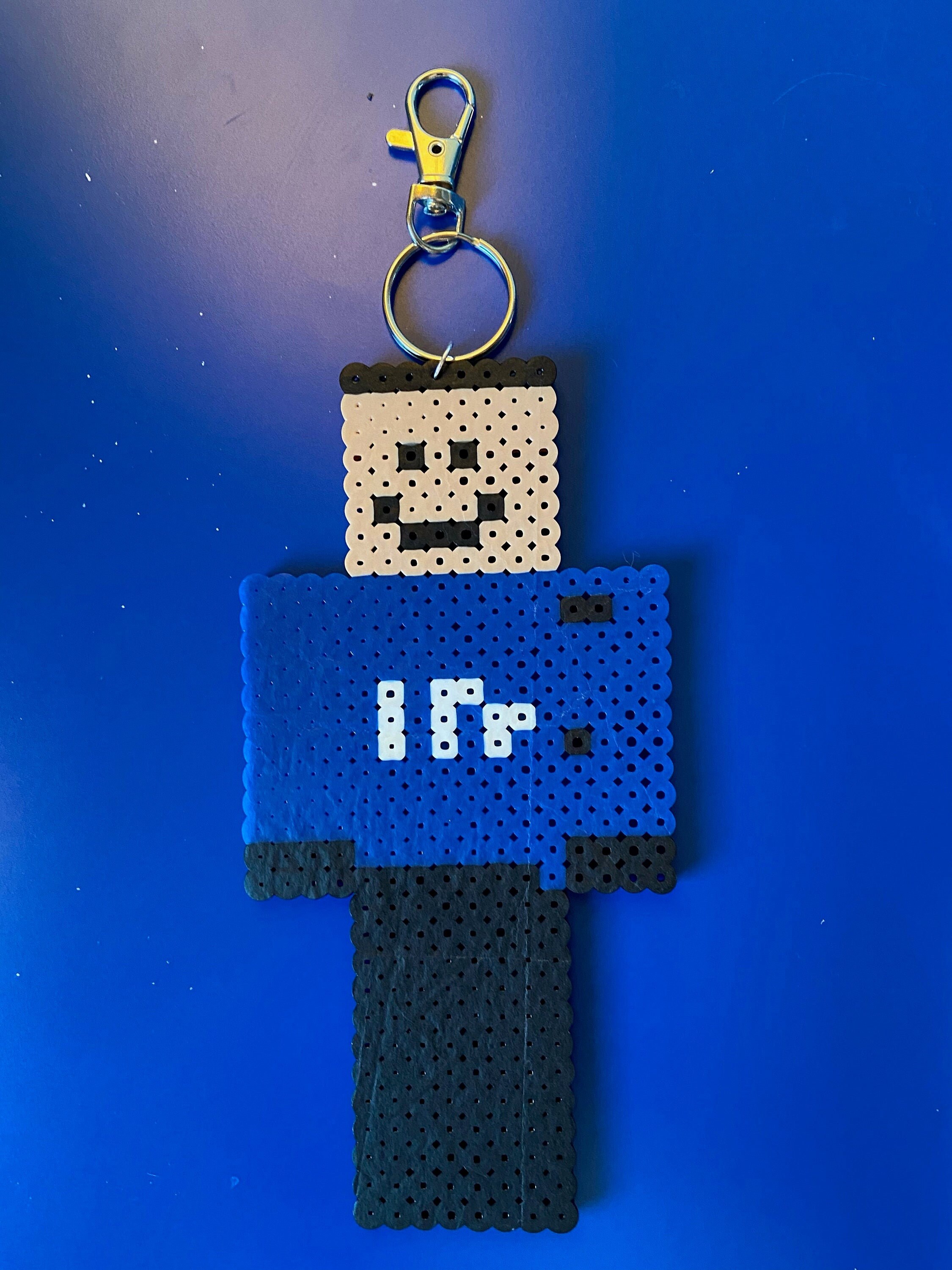 pics Quackity Minecraft Skin Papercraft quackity perler bead keychain