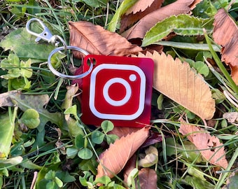NFC Instagram, Facebook, Tiktok Small Business keychains
