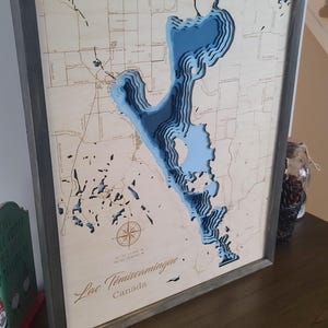 Mapa de madeira 3D do Lago Temagami – Uma obra-prima artesanal da natureza - 18"L x 24"C