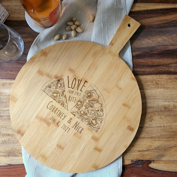 Custom pizza board, engraved pizza peel, personalized pizza board, father's day gift, personalized pizza peel, pizza board, birthday gift