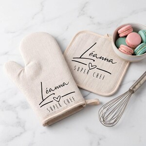 Customized Oven Mitt, Personalized Oven Mitt, Personalized Kitchen Gift, Personalized Pot holder, Mothers day gift, printed oven mitts