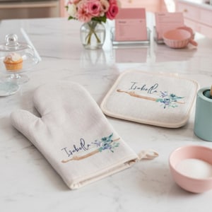 Customized Oven Mitt, Personalized Oven Mitt, Personalized Kitchen Gift, Personalized Pot holder, Mothers day gift, printed oven mitts