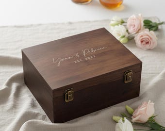 Boîte souvenir personnalisée, boîte gravée, boîte cadeau personnalisée, cadeau de douche, boîte nom gravé, boîte souvenir, boîte cadeau rustique, cadeau garçon d'honneur