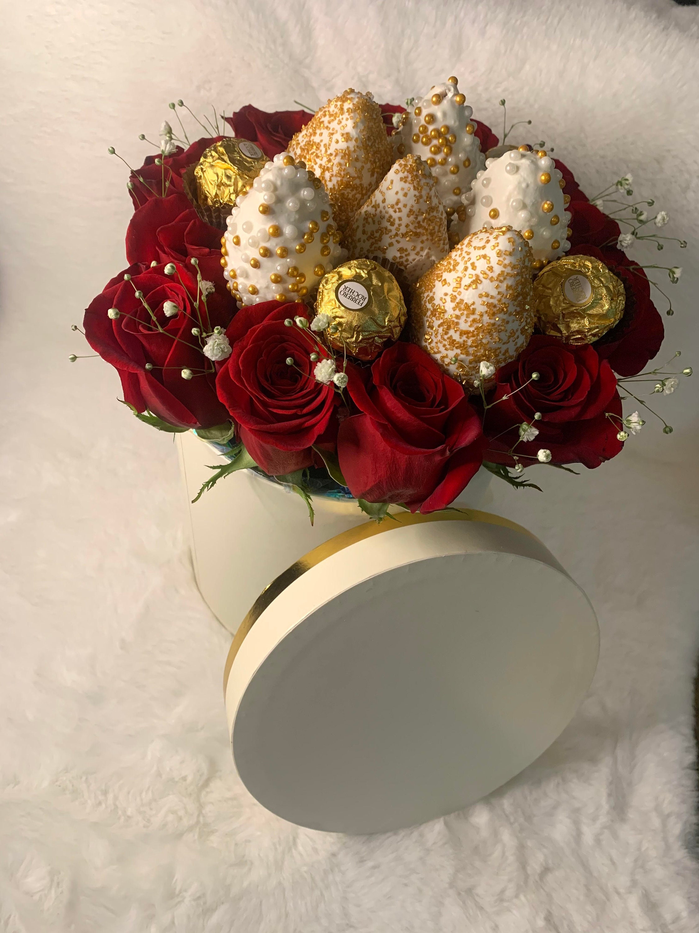 Rose box filled with white chocolate dipped strawberries (OC AND LA  Deliveries in the State of California Only), image size:2250x3000