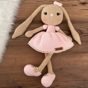 Gekleidet Kaninchen Spielzeug | Gehäkelte gefüllte Häschenpuppe | Stickerei Entworfen Amigurumi Baby-Geschenke | Personalisierte Baby-Häschen-Plüsch