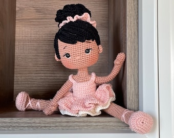 Afro-Amerikanische Ballerina-Puppe häkeln: Personalisiertes Amigurumi-Mädchen-Spielzeug