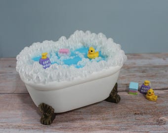 Bath Time Tic Tac Toe Game, Bubble Bathtub Board with Storage, 20 Bathroom Playing Pieces, Cute Family Game, 3D Printed