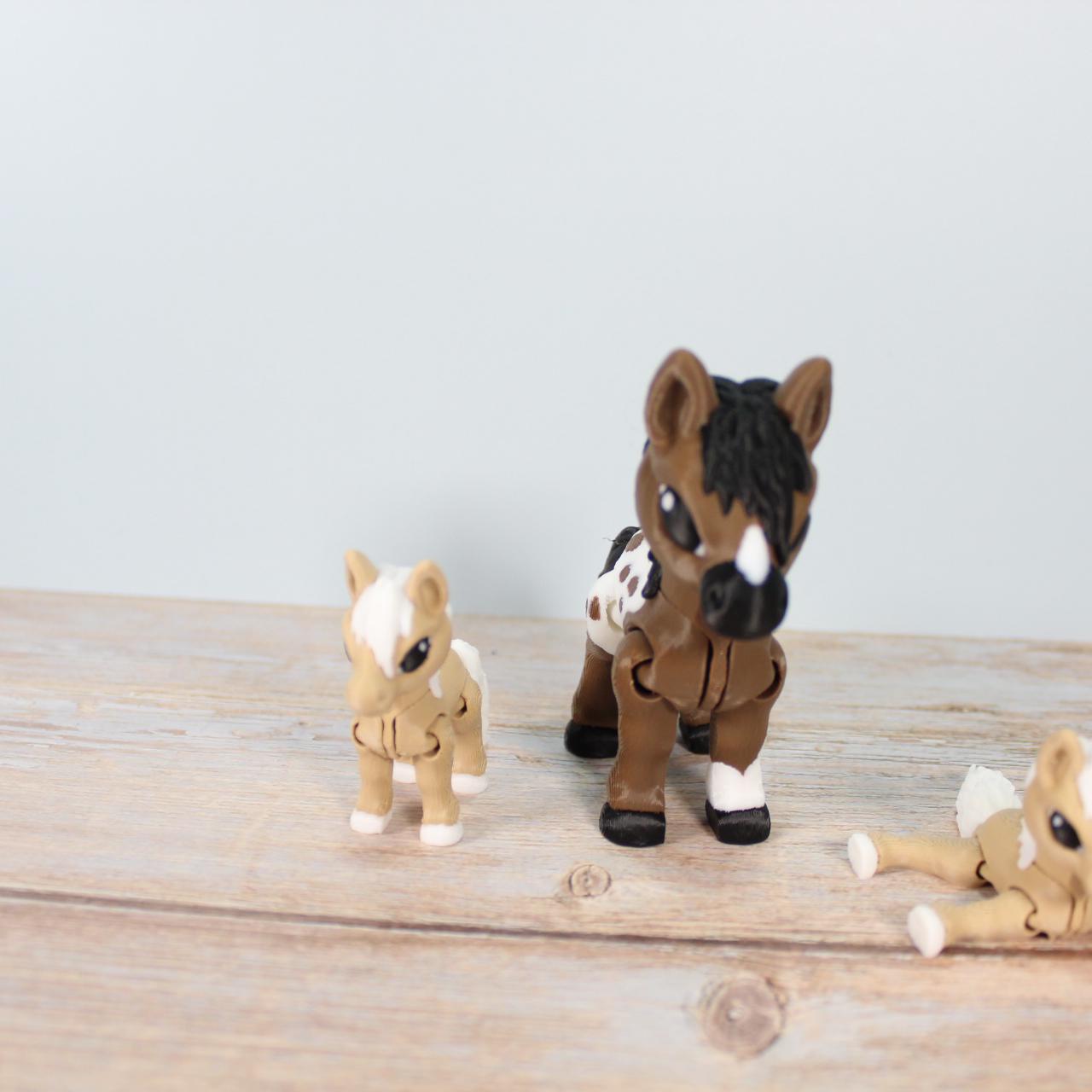Tiny 3D Printed Flexi Horses – Mini Articulated Horse Toys | Custom ...