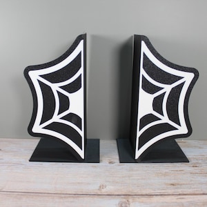 Spider Web Bookends – Set of 2 Black & White Cobweb Design – 3D Printed Gothic Halloween Bookshelf Decor