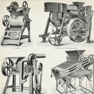 Puede incluir: Ilustración antigua de varias máquinas industriales, incluyendo una pulpadora, una descascaradora y una clasificadora. Las máquinas están representadas en un estilo técnico detallado, con engranajes, ruedas y tolvas. La imagen es en blanco y negro.