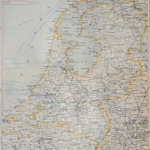 Ancienne carte des PAYS-BAS de 1897, avec les routes maritimes. Géographie vintage. Amsterdam. Carte des 127 ans