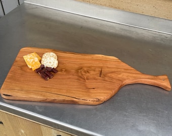 Live Edge Walnut Charcuterie Board | Engraved, Personalized Serving Board