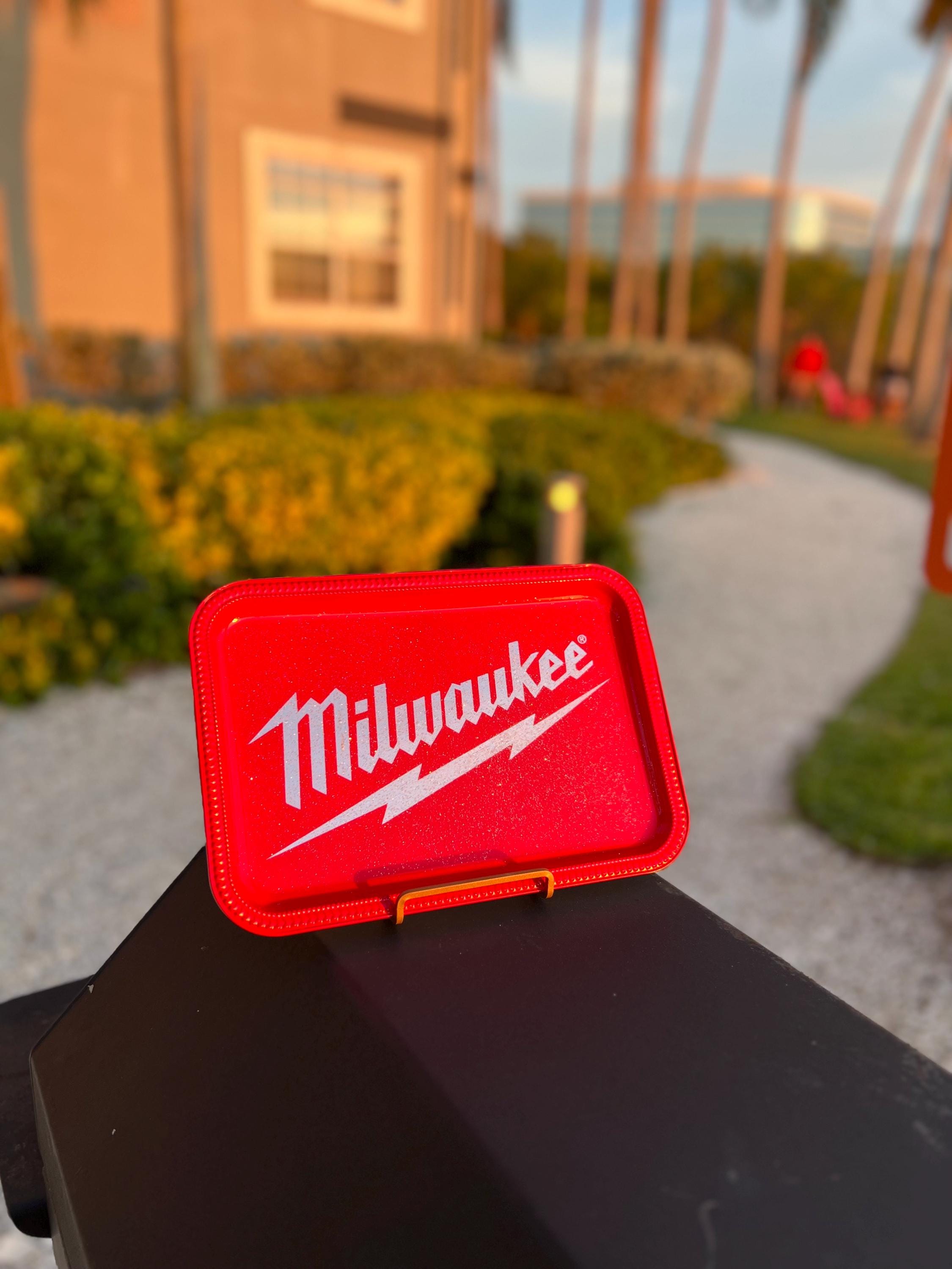 Milwaukee Rolling Tray