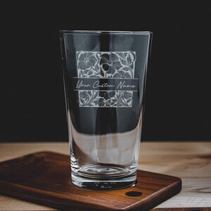 Art Nouveau Floral Pint Glass: Personalized Beer Gift