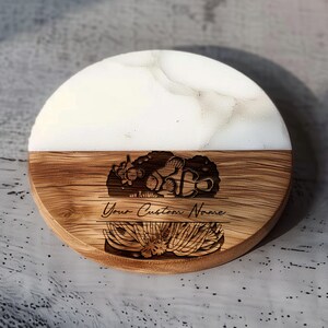 Tropical Fish Marble & Acacia Wood Coaster: Ocean Decor