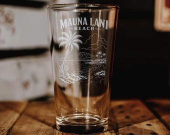 Mauna Lani Beach Pint Glass, Hawaii Beach Scene Drinkware, Tropical Coastal Souvenir Glass, Island Vacation Gift