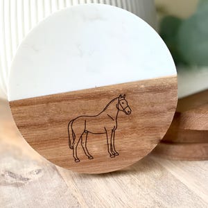 Holsteiner Horse Coaster – Elegant Equestrian Home Decor Featuring Majestic Warmblood Stallion Illustration