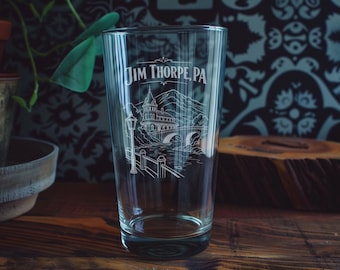 Jim Thorpe PA Pint Glass, Jim Thorpe Pennsylvania Souvenir Beer Glass, Pocono Mountains Travel Gift, Lehigh Gorge Landmark Drinkware