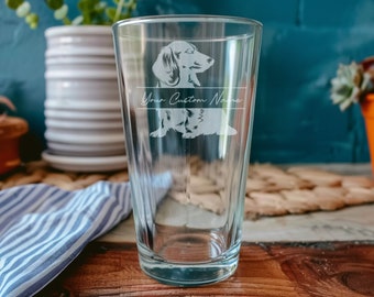 Dachshund Pint Glass, Beer Lover Gift, Dog Themed Drinkware, Home Bar Accessory, Unique Glassware